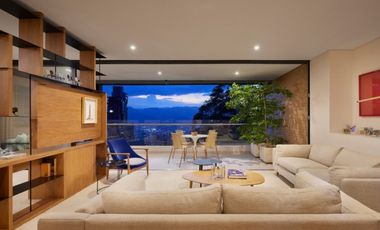 Apartamento en Arriendo/ Venta Medellín Sector Cola del Zorro