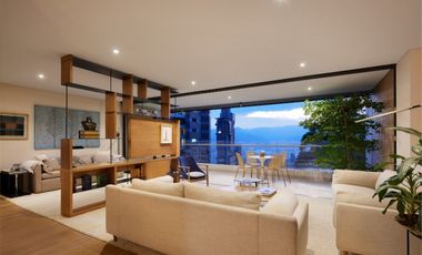 Apartamento en Arriendo/ Venta Medellín Sector Cola del Zorro