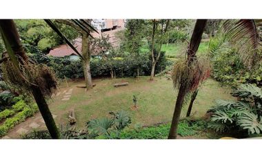 Casa Independiente en Arriendo Envigado sector Loma de las Brujas