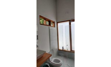 Casa Independiente en Arriendo Envigado sector Loma de las Brujas