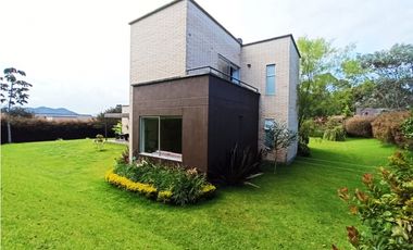 Casa en Arriendo Medellín Sector Las Palmas