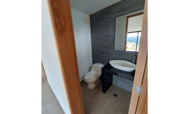 Casa en Arriendo Envigado Sector Loma del escobero