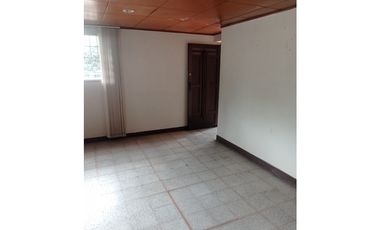 Casa Comercial en Arriendo Medellín sector Belén