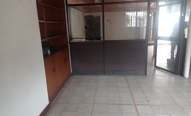 Casa Comercial en Arriendo Medellín sector Belén