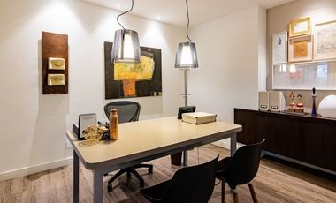 Oficina en Arriendo en Medellín Sector Los Parras