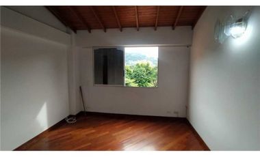 Casa en Arriendo en Envigado Sector Peñasco