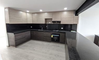 Casa en Arriendo en Envigado Sector Bosque el Chuscal