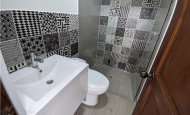 Casa en Arriendo en Envigado Sector Bosque el Chuscal