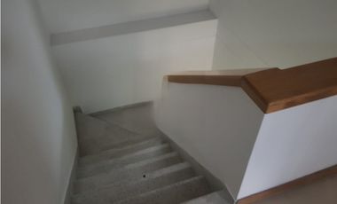 Casa Comercial en Arriendo en Medellín Sector Suramericana