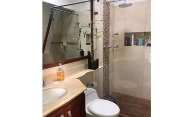 Apartamento Amoblado Dúplex en Arriendo en Envigado Sector Zúñiga