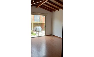 Casa Duplex en Arriendo Sabaneta Sector Las Flores