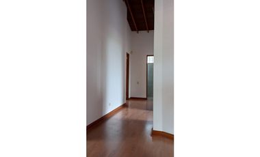 Casa Duplex en Arriendo Sabaneta Sector Las Flores