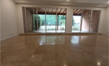 Casa Dúplex en Arriendo Medellín sector Poblado 