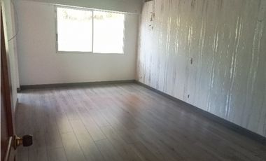 Casa Duplex en arriendo Envigado Sector Loma del Esmeraldal