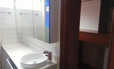 Casa Duplex en arriendo Envigado Sector Loma del Esmeraldal