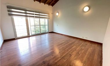 Casa Duplex en Arriendo Envigado Sector El Esmeraldal