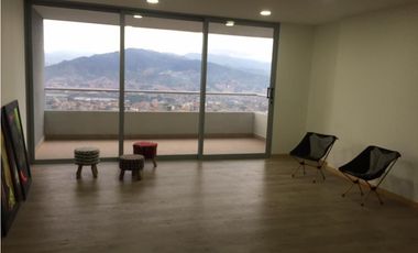 Apartamento en Arriendo en Envigado Sector Loma de las Brujas