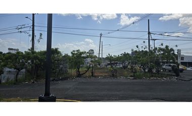 Se Vende de Terreno Comercial de 2,314M2 en La Siesta de Tocumen