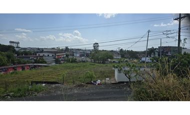 Se Vende de Terreno Comercial de 2,314M2 en La Siesta de Tocumen
