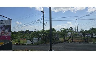 Se Vende de Terreno Comercial de 2,314M2 en La Siesta de Tocumen
