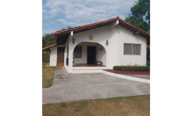 ALQUILO CASA SEMI AMOBLADA EN CHAME CORONADO 3R