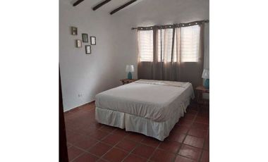 ALQUILO CASA SEMI AMOBLADA EN CHAME CORONADO 3R