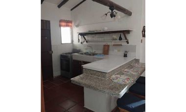 ALQUILO CASA SEMI AMOBLADA EN CHAME CORONADO 3R