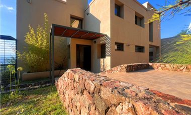 CASA EN ALQUILER HASTA NOVIEMBRE