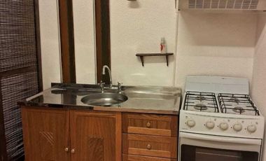 Venta de departamento de 34mt2 con pequeño patio interno, en planta baja.