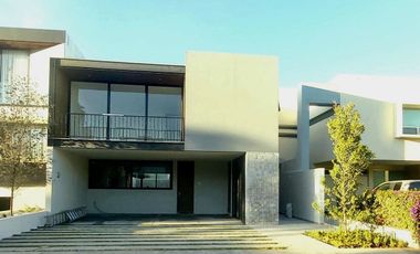 CASA EN VENTA EN LOS OLIVOS  RESIDENCIAL