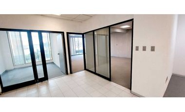 oficina disponible en renta