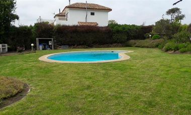 Casa en Arriendo en Condominio entre Lomas