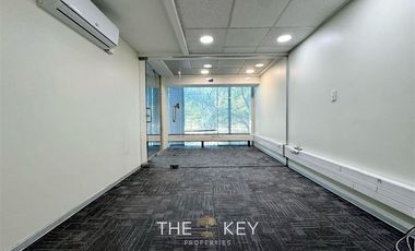 Oficina en Arriendo en Av. Sta. Clara - Del Valle