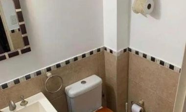 Casa en venta - 3 dormitorios 1 baño toilette - patio terraza- Villa Sarmiento