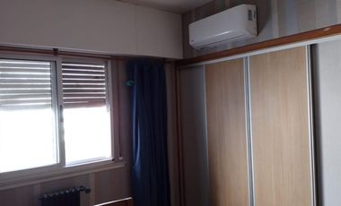 Casa en venta - 3 dormitorios 3 baños  - 400mts2 - Adrogue