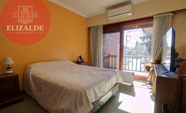 Av. Libertador y Gandolfo - Casa en Venta - Punta Chica