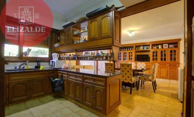 Av. Libertador y Gandolfo - Casa en Venta - Punta Chica