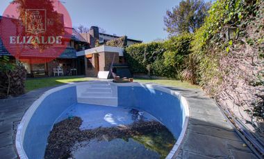 Av. Libertador y Gandolfo - Casa en Venta - Punta Chica