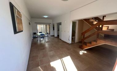 Departamento en venta - 2 dormitorios baño toilette - patio - 80mts2 - Pinamar