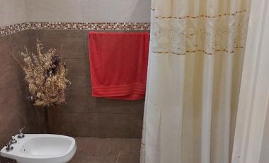 Casa en venta - 4 dormitorios 2 baños 1 toilette - 1600mts2- General Rodriguez