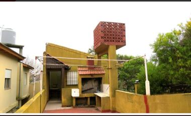 Bloque de departamentos en venta - 2 habitaciones 1 baño - terraza - 300mts2 - San Clemente Del Tuyú