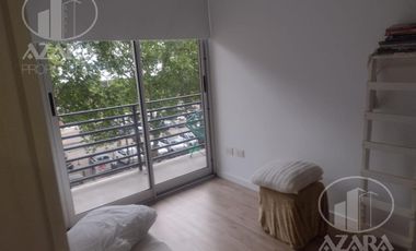 Impecable 3 ambientes con cochera y balcón en excelente ubicación