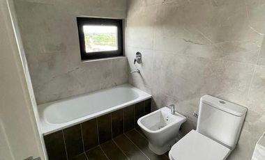 Depto. en venta - Edificio Las Lomitas Street - Lomas de Zamora