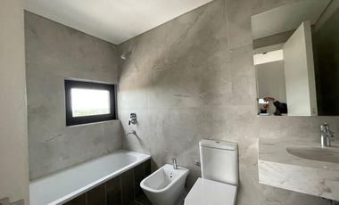 Depto. en venta - Edificio Las Lomitas Street - Lomas de Zamora