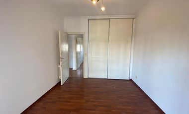 Departamento 4 ambientes en venta en Quilmes