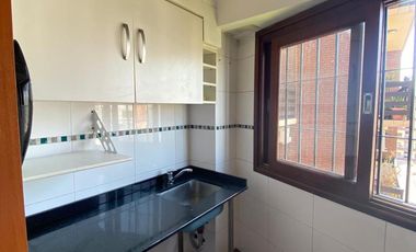 Departamento 4 ambientes en venta en Quilmes