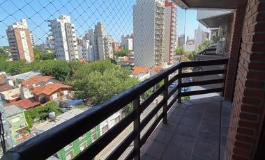 Departamento 4 ambientes en venta en Quilmes