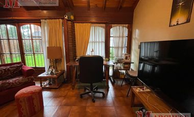Casa 5 ambientes en venta y en alquiler para uso comercial en Ituzaingo Norte