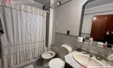 Casa 5 ambientes en venta y en alquiler para uso comercial en Ituzaingo Norte