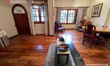Casa 5 ambientes en venta y en alquiler para uso comercial en Ituzaingo Norte